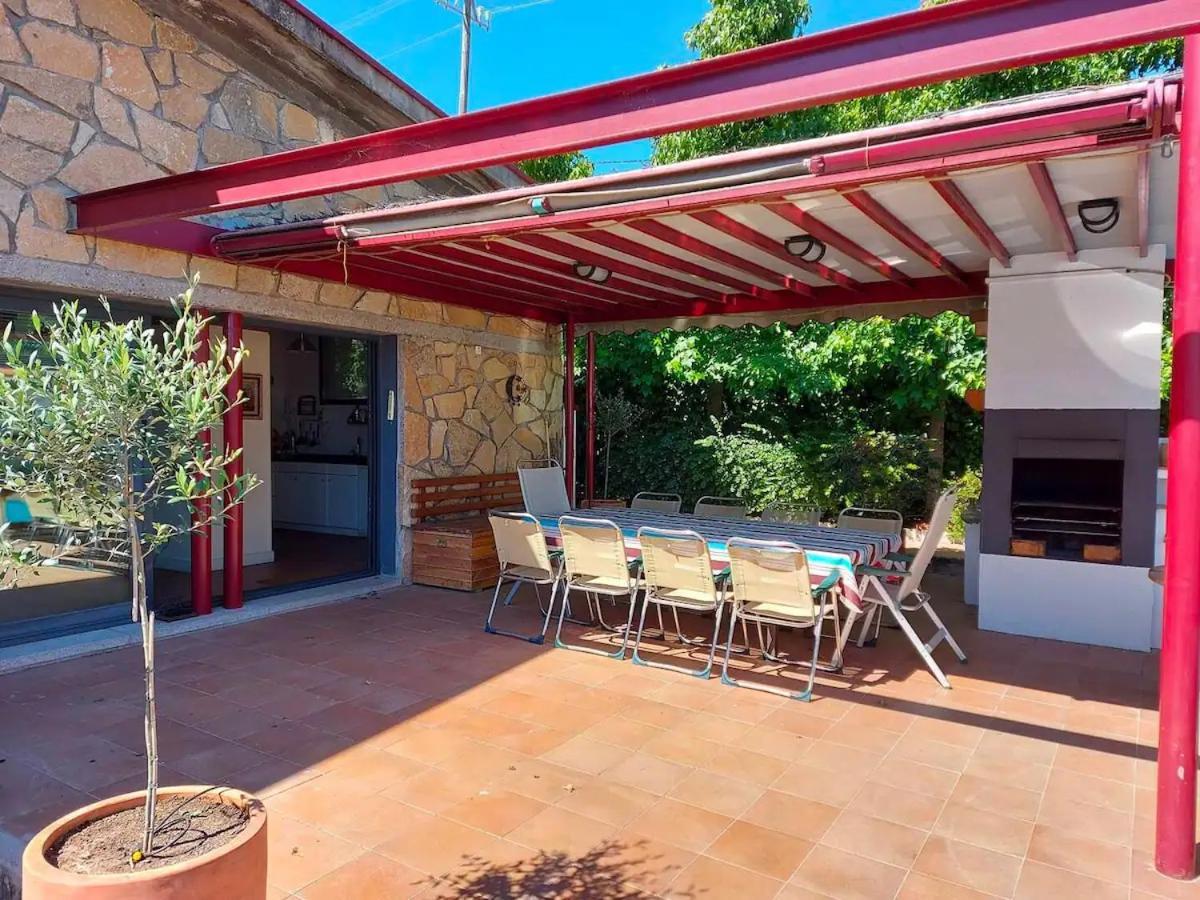 Fantástica vivienda con amplio jardín y piscina Vila Cercedilla Exterior foto