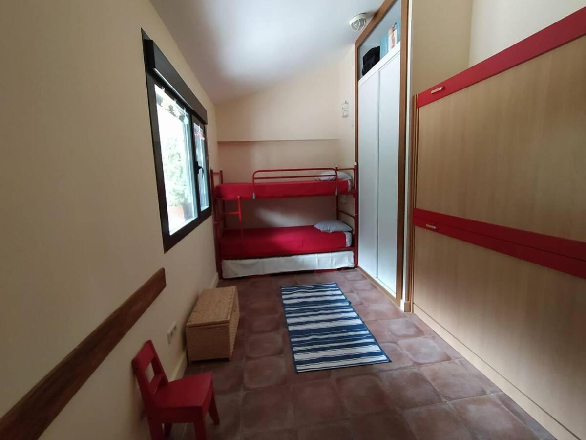 Fantástica vivienda con amplio jardín y piscina Vila Cercedilla Exterior foto