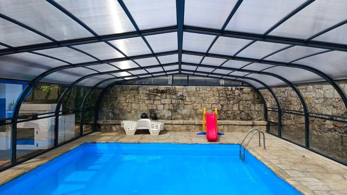 Fantástica vivienda con amplio jardín y piscina Vila Cercedilla Exterior foto